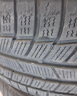 gomme invernali  toyo 225/45 r19