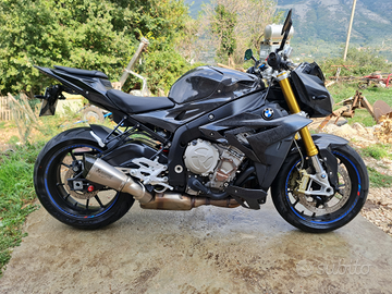 Bmw s1000r