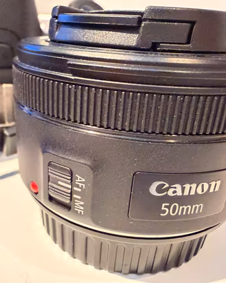 Canon EF 50mm f/1.8 STM