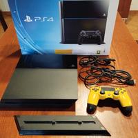 CONSOLE PLAYSTATION 4 CON SCATOLA