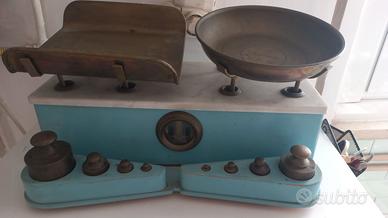 bilancia come da foto