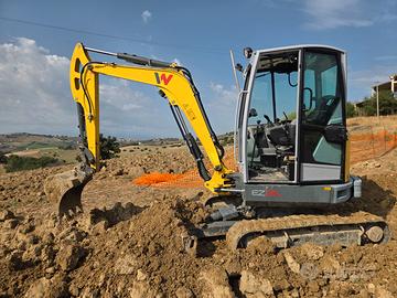 Escavatore wacker neuson EZ36