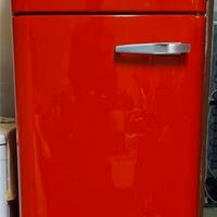 Frigorifero SMEG rosso con congelatore