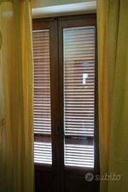 BALCONE E PERSIANA IN LEGNO MASSELLO ROVERE