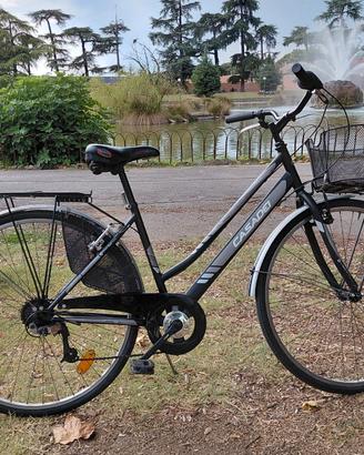 Bicicletta a marce da donna tipo Olanda