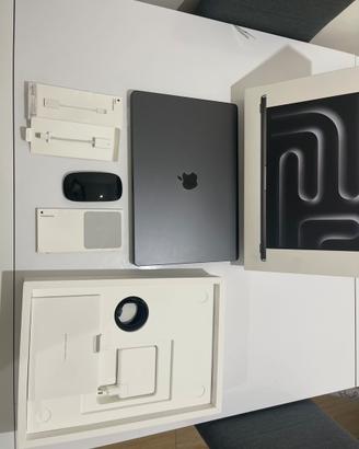 MacBook Pro 16” M3 Pro - 1T – 2024