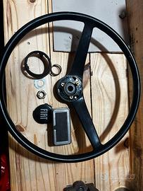 Volante Fiat Vintage e posacenere