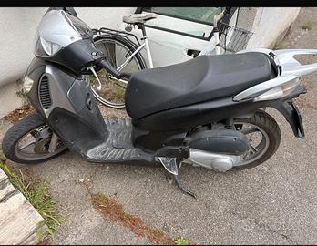 SH125 2010 NON MARCIANTE