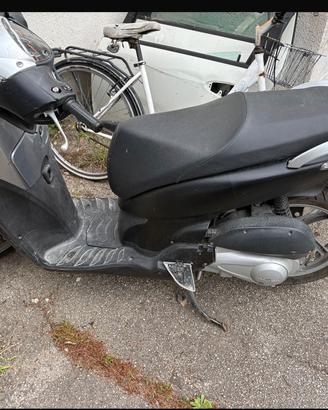 SH125 2010 NON MARCIANTE