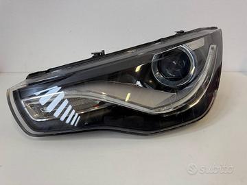 Faro sinistro Audi A1 1.6tdi