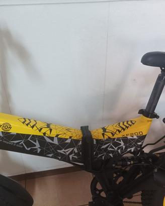 Bici elettrica BEZIOR XF200