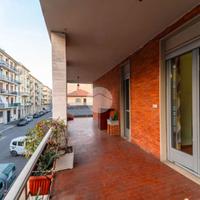 3 LOCALI A TORINO