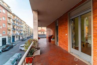 3 LOCALI A TORINO