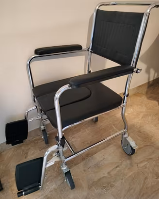 Comoda per anziani