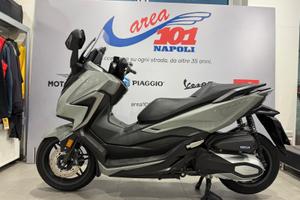 Honda Forza 350