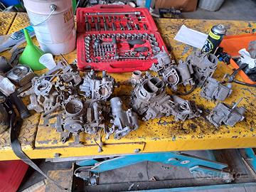 Blocco di carburatori auto epoca