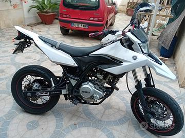 Yamaha WR 125 - 2016