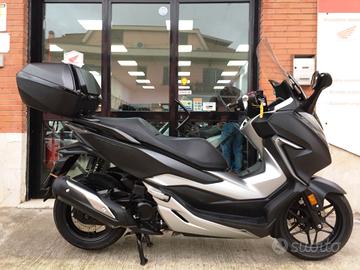 Honda Forza 300 Deluxe SOLO COMMERCIANTI