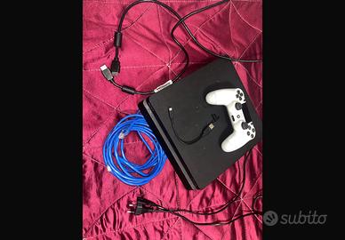 Ps4 Slim 1tb 0 problemi praticamente nuova e games