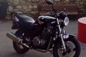 Suzuki GS 500 - 2007