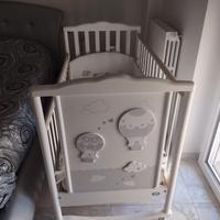 Culla come nuova completa di materasso