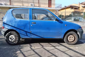 FIAT 600 ANNO 2000