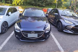 Mazda 1.5 skyactive 90 CV Evolve pack del 2015