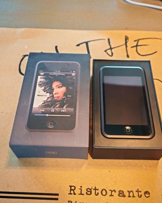 Apple iPod Touch 1st Generation 16GB A1213
