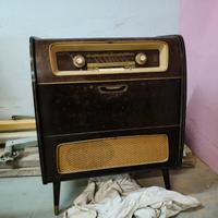 radio con giradischi