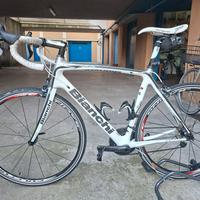bici da corsa bianchi infinito