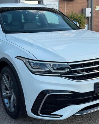Volkswagen Tiguan 2.0 TDI 150 CV SCR DSG R-Line