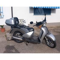 Aprilia Scarabeo 125
