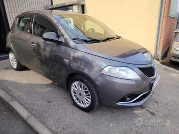 LANCIA Ypsilon 1.2 69 CV 5 porte GPL Ecochic FIN