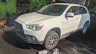 MITSUBISHI ASX dal 2010 1.8 DI-D 4WD 5 Porte