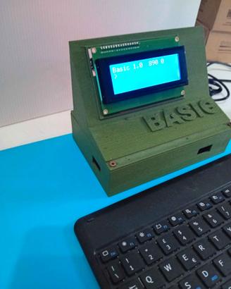 RETRO PC ISPIRATO AGLI ANNI 1980) BASIC