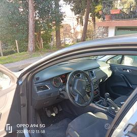 Peugeot 508 berlina