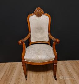 Trono Mogano 700