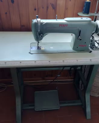 macchina da cucire professionale Pfaff