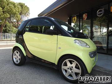 SMART - Fortwo 599 T. AUTOMAT+ SEQ. CLIMAT C.LEGA