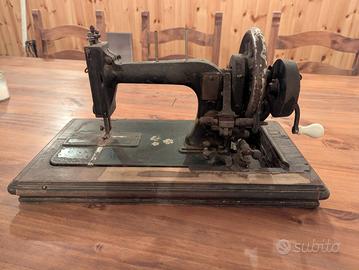 macchina da cucire manuale