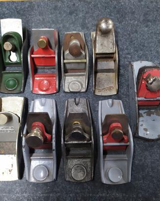 C46 - Lotto 9 piccole pialle liuteria falegname