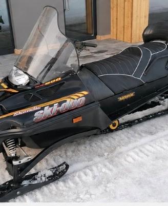 Ski-doo skandic