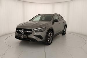 MERCEDES-BENZ GLA 200 d Progressive Advanced auto