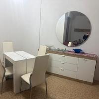 completo sala tavolo+sedie+mobile+ specchio