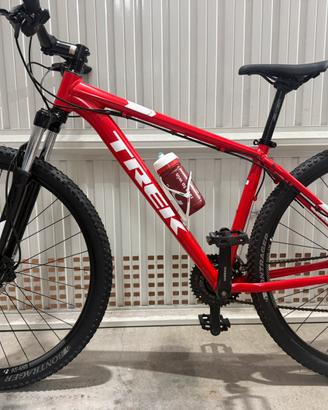 Bici mtb trek.