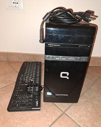 PC Compaq CQ2000 con monitor