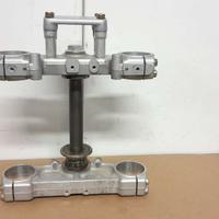 Piastre di sterzo + riser Ducati Monster 600 900
