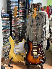 Coppia di chitarre elettriche Eko