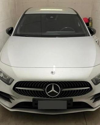 Mercedes Classe A180d Premium AMG Line