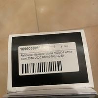 Specchietto destro nuovo